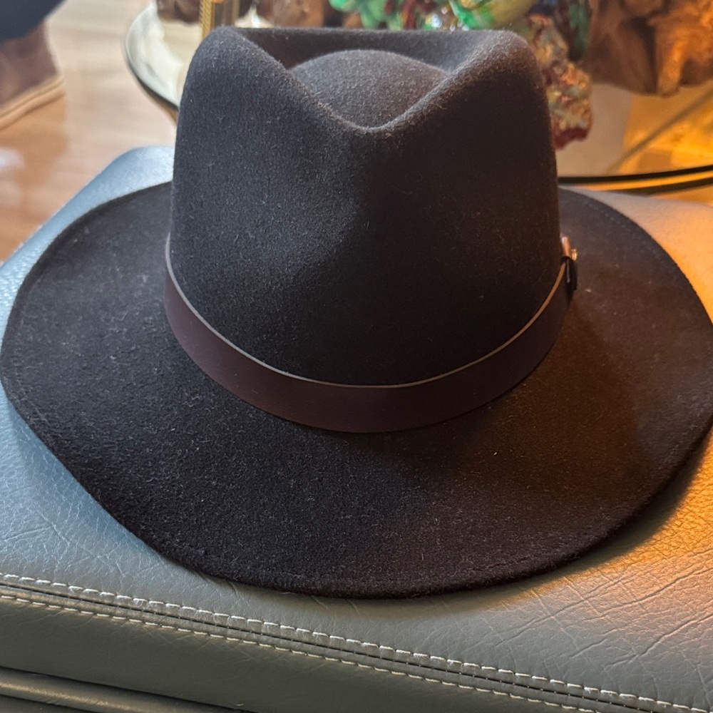 Black Felt Wide-Brim Hat with Inner Label